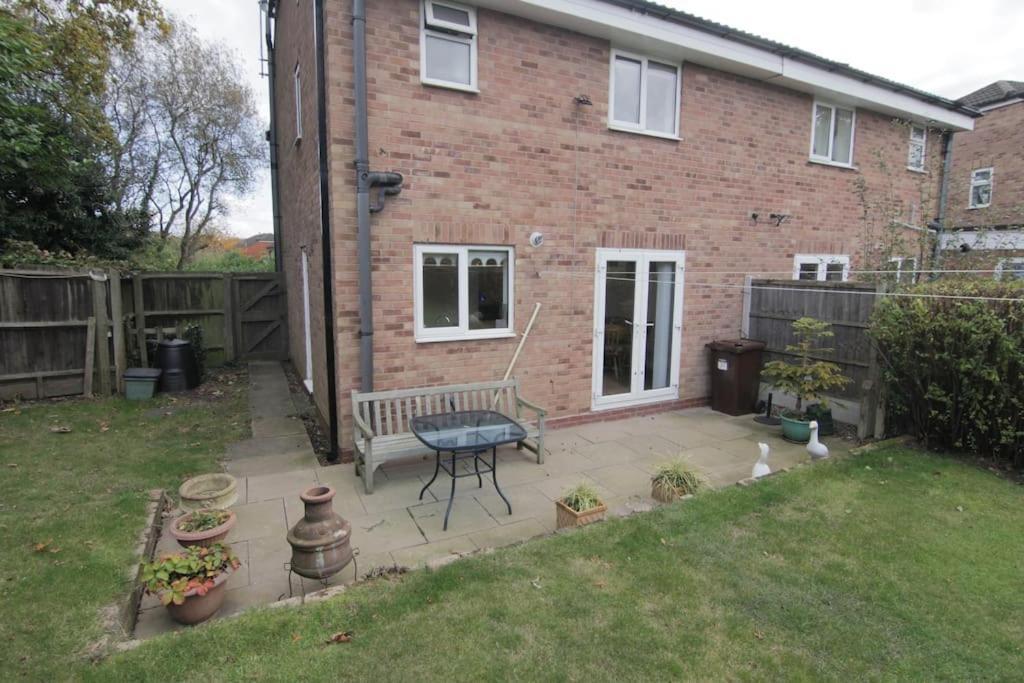 Villa 2 Bed House - Bhx - Nec à Solihull Extérieur photo